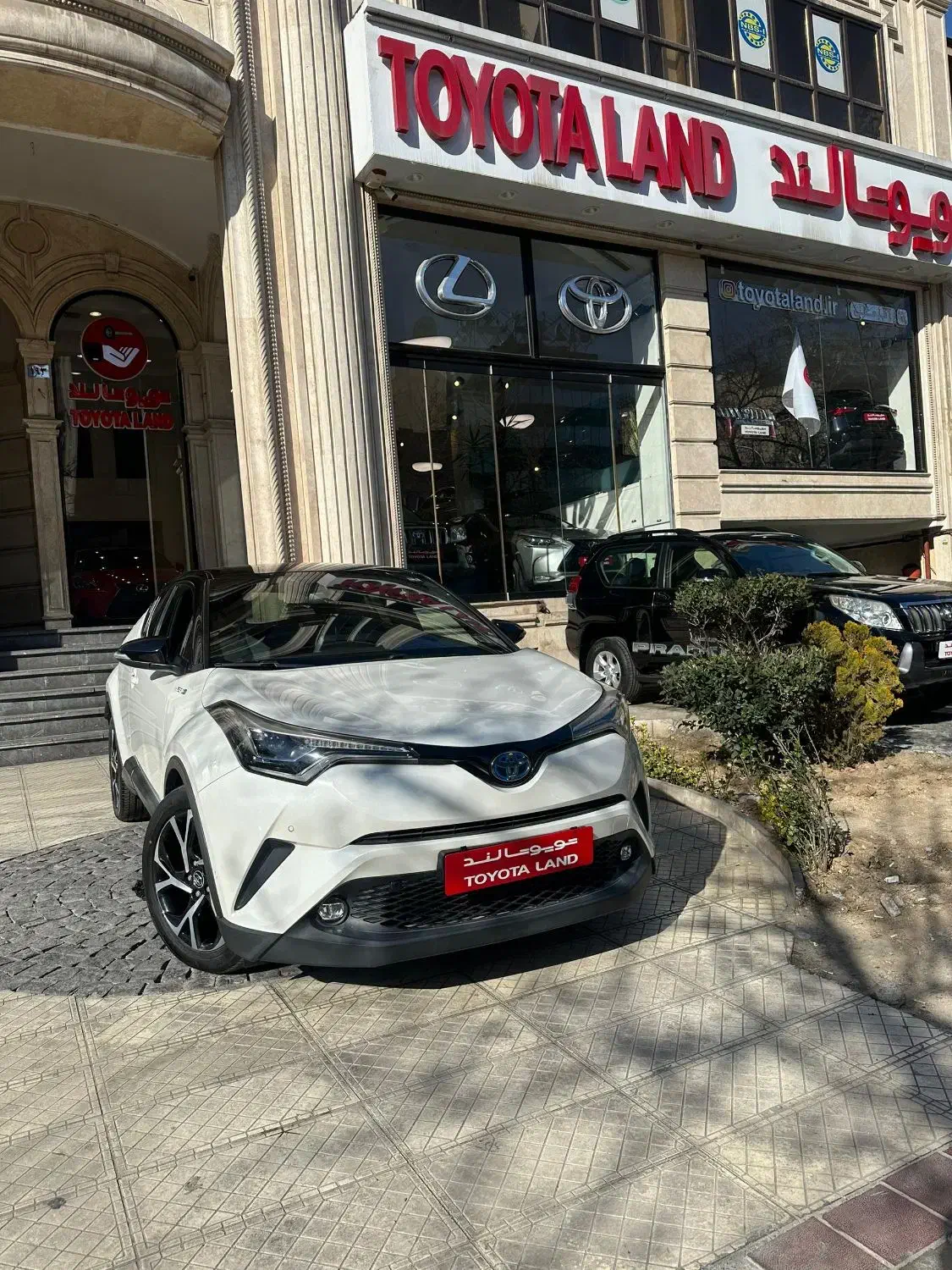 تویوتا C-HR هیبرید صفر استایل سلکشن مدل ۲۰۱۸|خودرو سواری و وانت|تهران, عباس‌آباد|دیوار