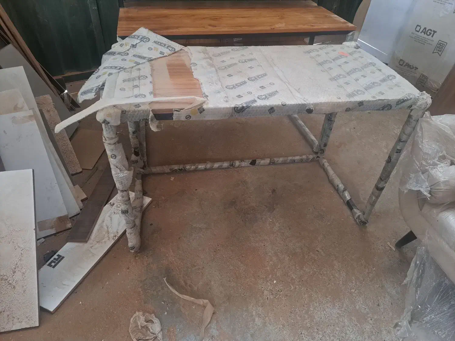 میز تحریر|میز تحریر و کامپیوتر|اسلامشهر, شهرک احمدیه|دیوار