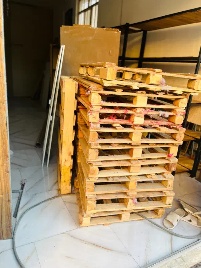 پالت چوبی ۱۲ عدد|مصالح و تجهیزات ساختمان|صباشهر, |دیوار