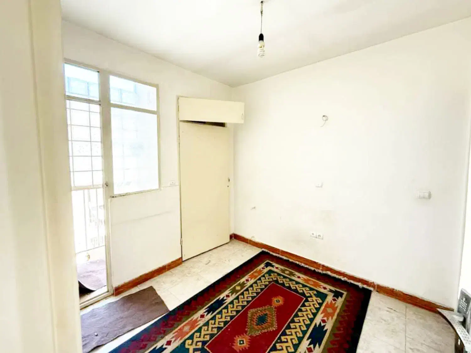 این واحد60متری هم فرش داره هم مبل/قیمت منصفانه|اجارهٔ آپارتمان|اندیشه, اندیشه فاز ۴|دیوار