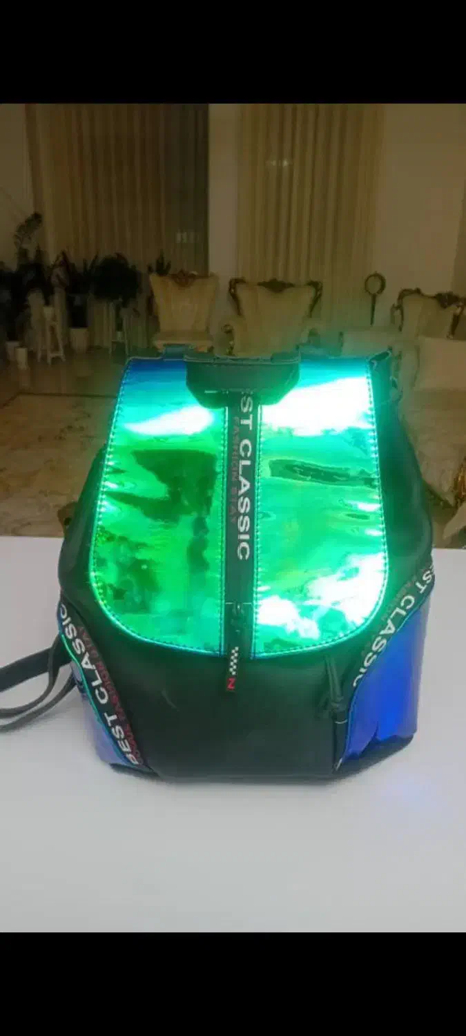 کیف هولوگرامی|کیف، کفش، کمربند|فردیس, فرامرزیه|دیوار