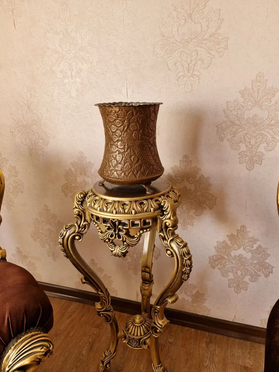 سطل مسی|کلکسیون اشیاء عتیقه|پردیس, فاز ۲|دیوار