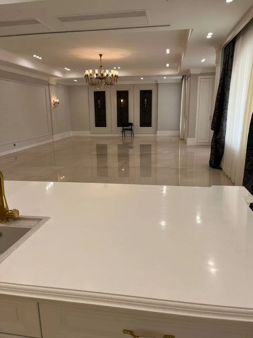 ۱۴۰ متر سه خواب لابی روف اول رحمانیه سه نبش بلوک ۵|فروش آپارتمان|مشهد, الهیه|دیوار