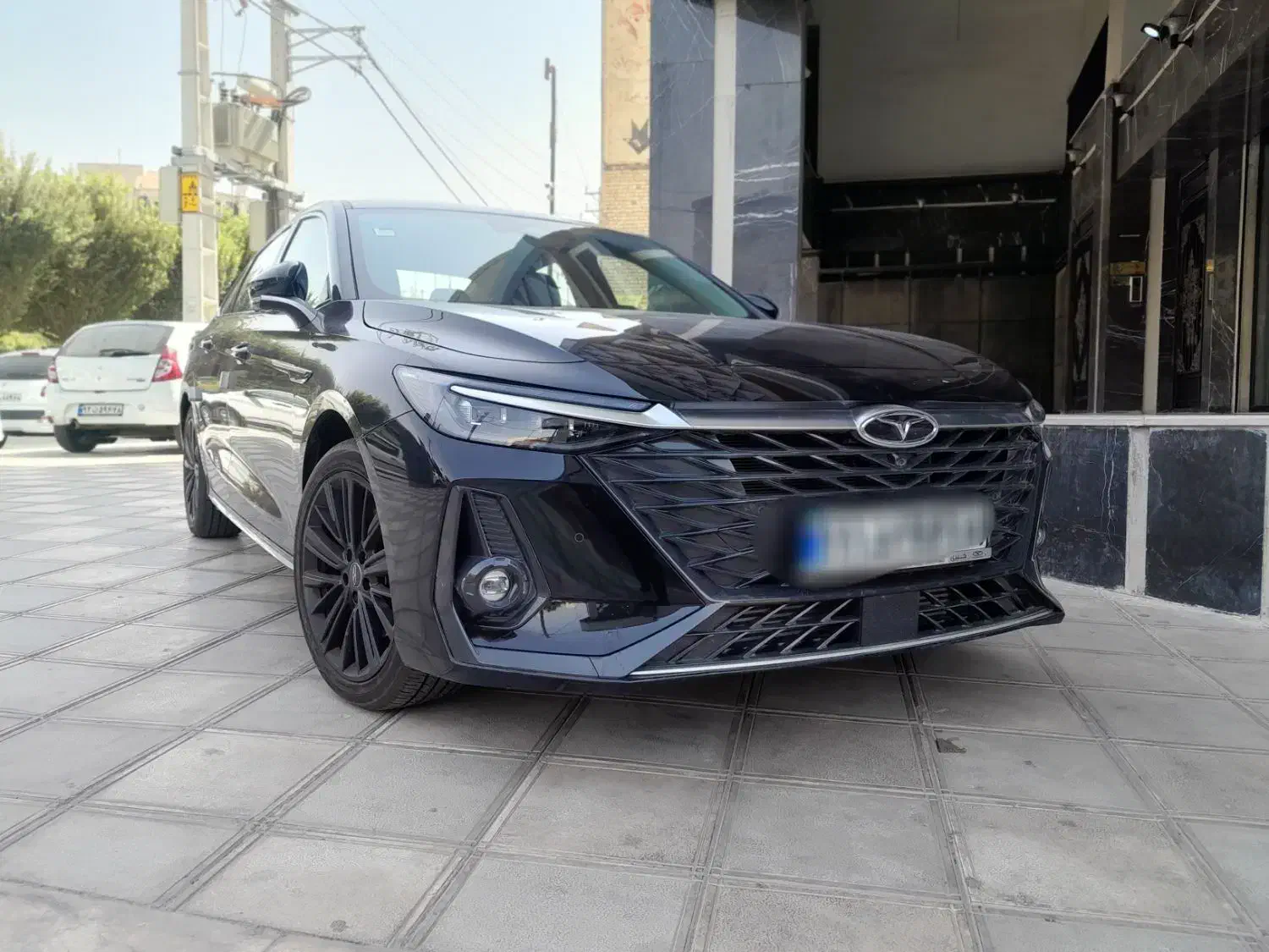 فونیکس آریزو 8، مدل ۲۰۲۵|خودرو سواری و وانت|کرج, کوی مدرس|دیوار