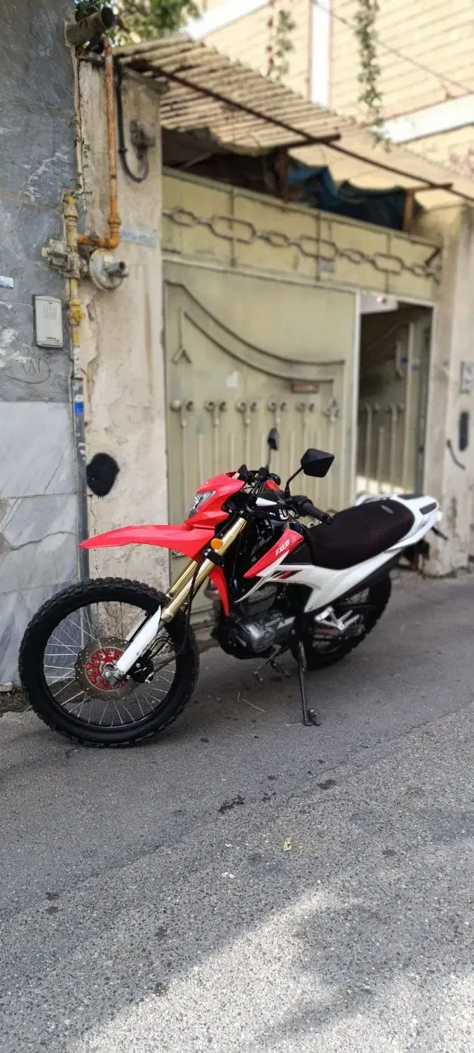 موتور تریل فلات 200|موتورسیکلت|گرگان, |دیوار