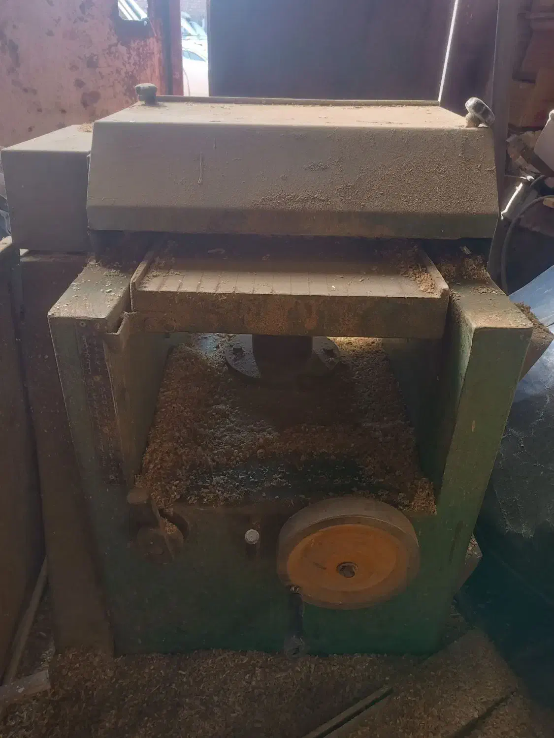 فروش کلیه وسایل نجاری|ماشین‌آلات صنعتی|شاهین‌شهر, گرگاب|دیوار