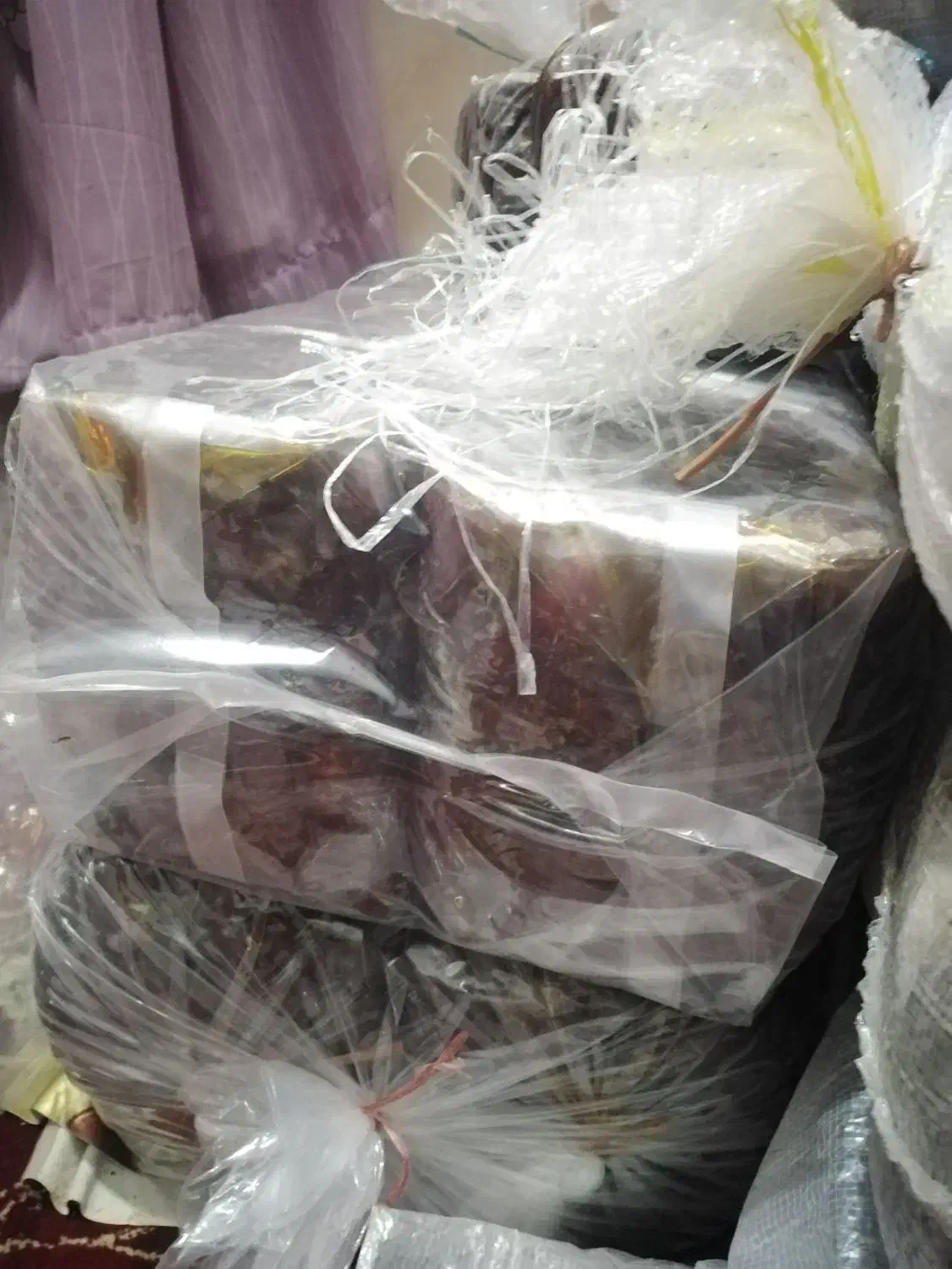 خرمای مرداسنگ درجه یک|خوردنی و آشامیدنی|منوجان, |دیوار