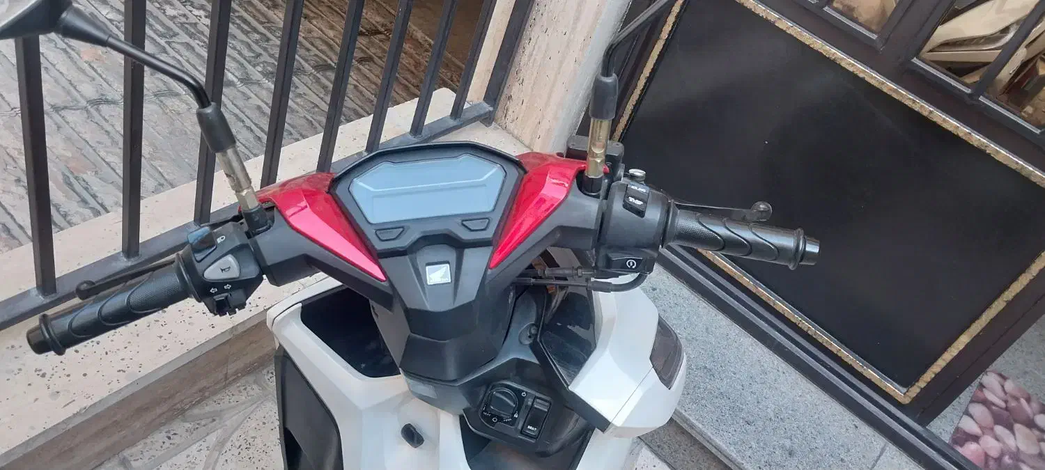 کیلیک مشابه صفر|موتورسیکلت|ری, دیلمان|دیوار