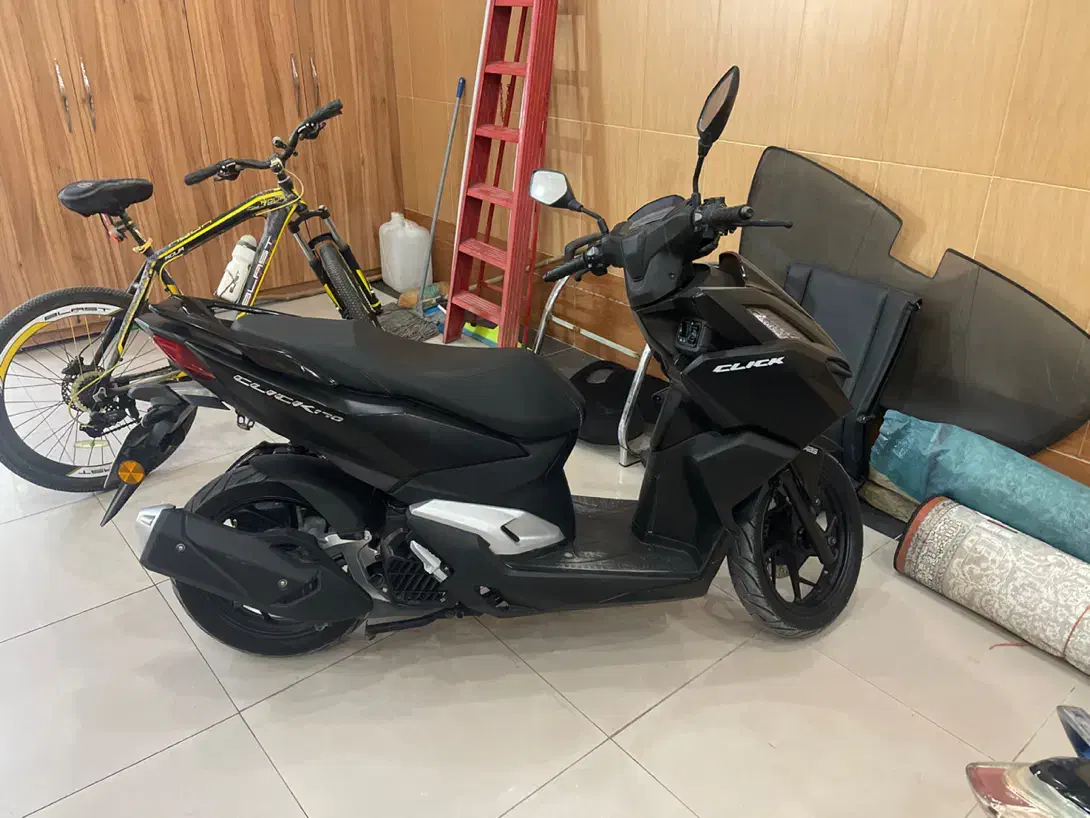 کلیک ۱۷۰ سی سی مشکی مدل ۱۴۰۲|موتورسیکلت|کازرون, |دیوار