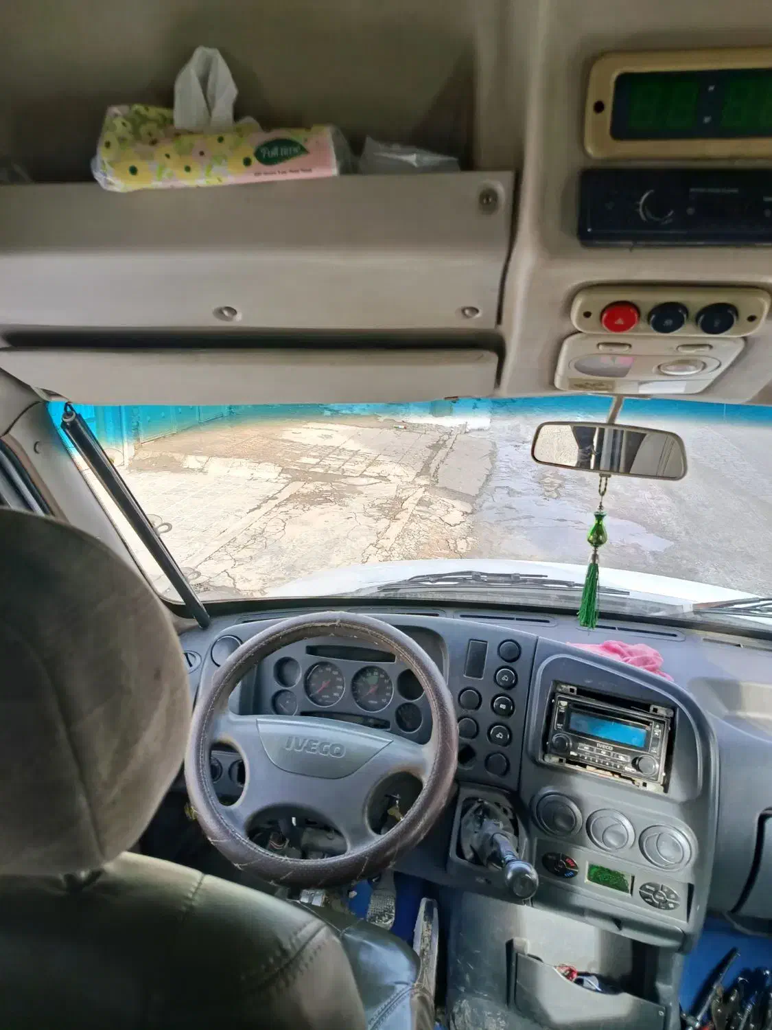 مینی بوس ایویکو A50|خودرو سنگین|بروجن, |دیوار