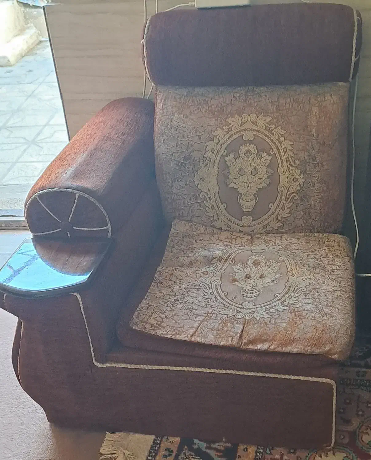 فروش مبل کارکرده|مبلمان خانگی و میز عسلی|شیراز, گلکوب|دیوار