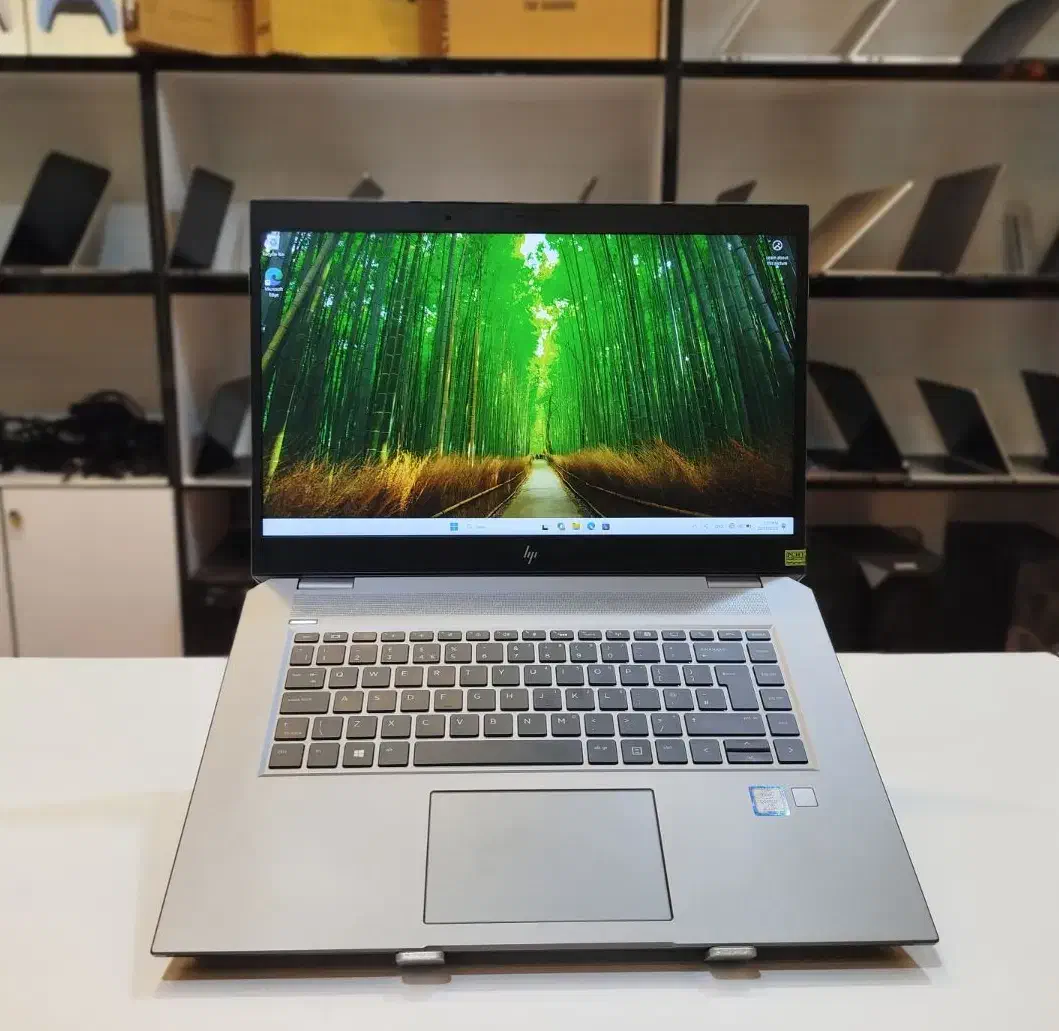 لپتاپ Hp Zbook Studio (زینی وند )|رایانه همراه|خرمآباد, |دیوار