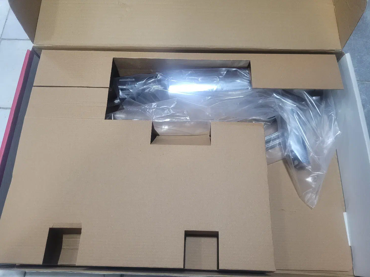 شیر روشویی یونیک پایه بلند کروم شودر|لوازم سرویس بهداشتی|اصفهان, الهیه|دیوار