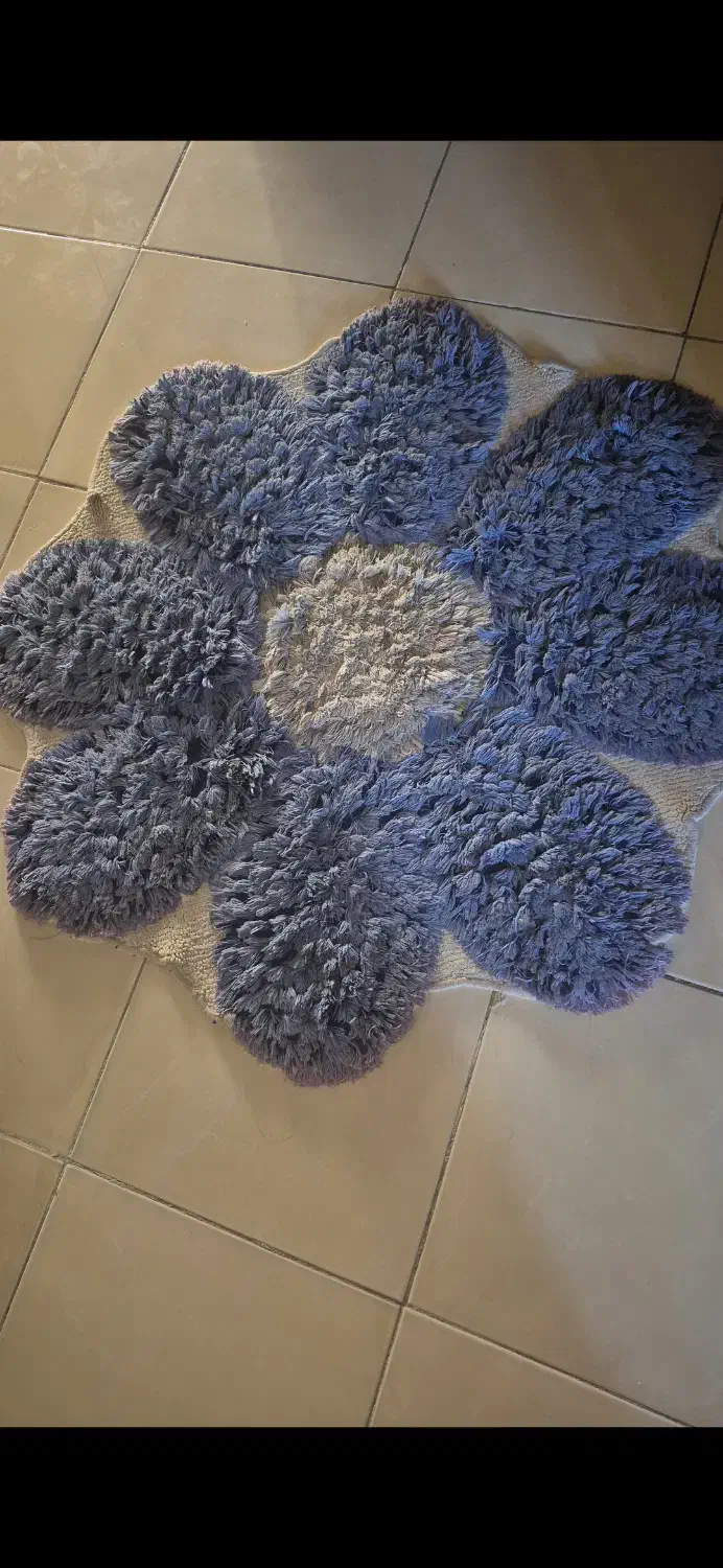 فرش فانتزی|فرش|مشهد, هفت تیر (حافظ)|دیوار