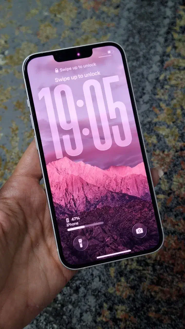 ایفون 14 نرمال رنگ کمیاب سفید|موبایل|فولادشهر, مسکن مهر فولادشهر|دیوار