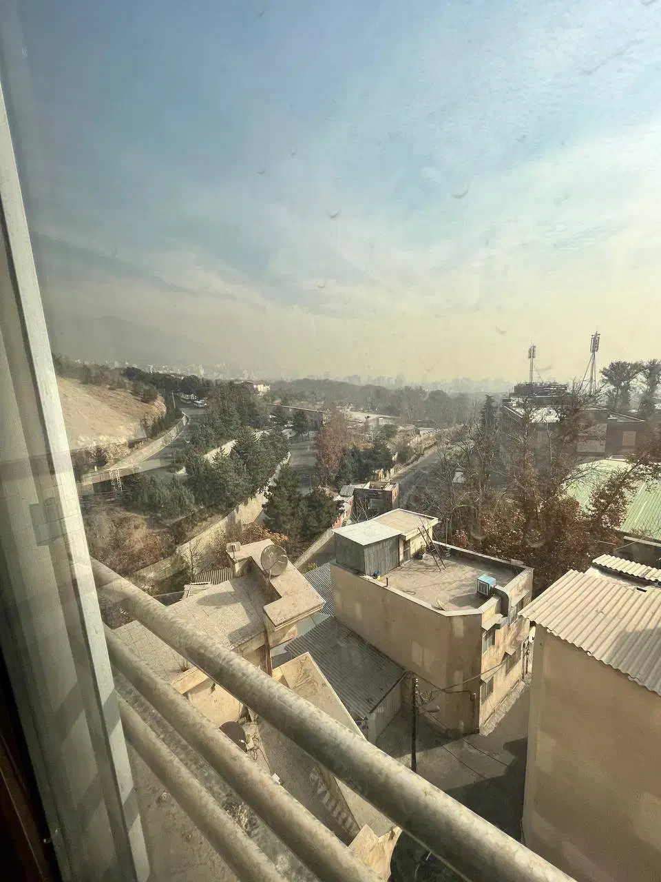 ۳ خواب / ۱۷۰ متر /تک واحدی / ویو ابدی  زعفرانیه