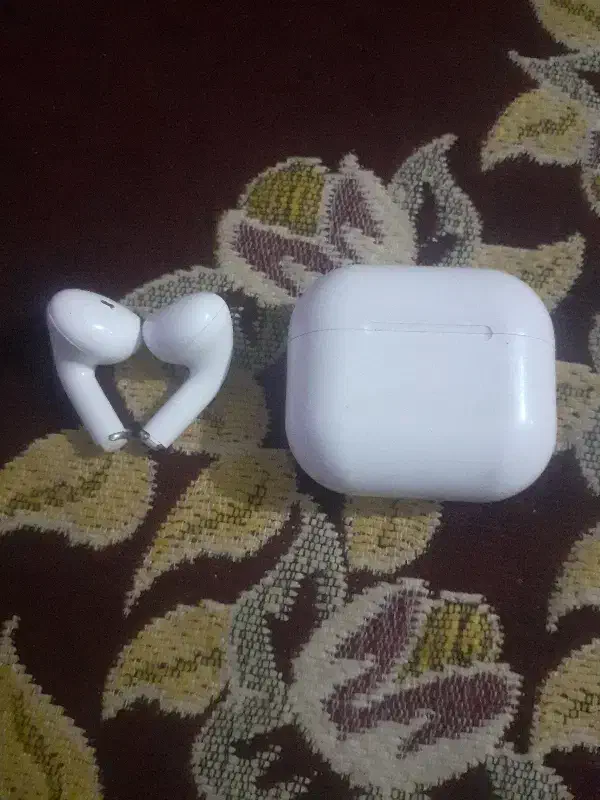 یک عدد ایرپاد درحد نو لوان اس|لوازم جانبی موبایل و تبلت|گنبد کاووس, |دیوار