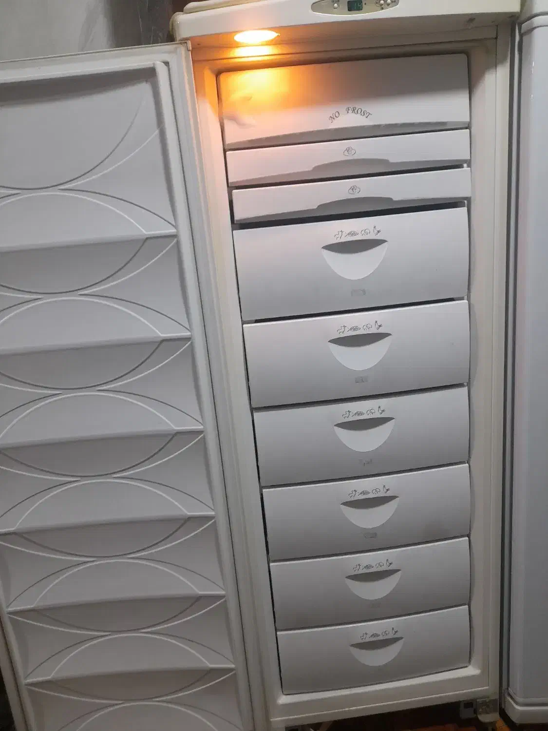 دوعدد یخچال در حد نو|یخچال و فریزر|الیگودرز, |دیوار