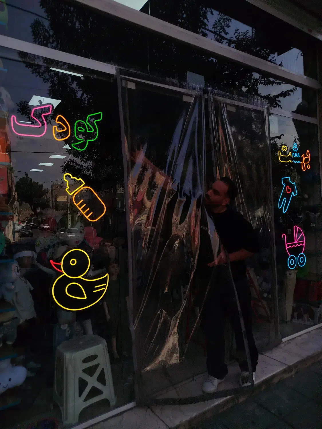 برنامه تابلو روان ساخت تابلو چلنیوم تعمیرات سرویس|خدمات پیشه و مهارت|اسلام‌شهر, مطهری|دیوار