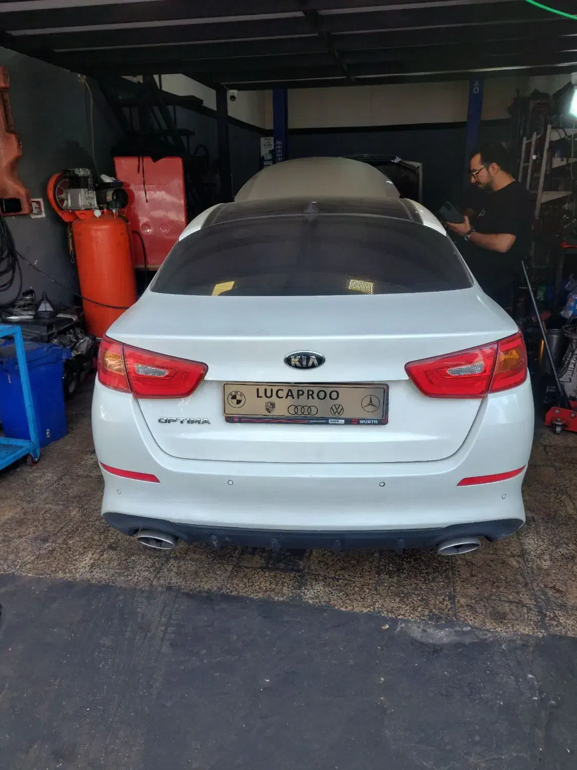 تعمیرگاه و فروشگاه لوازم یدکی هیوندا و کیا kia|خدمات موتور و ماشین|تهران, اقدسیه|دیوار