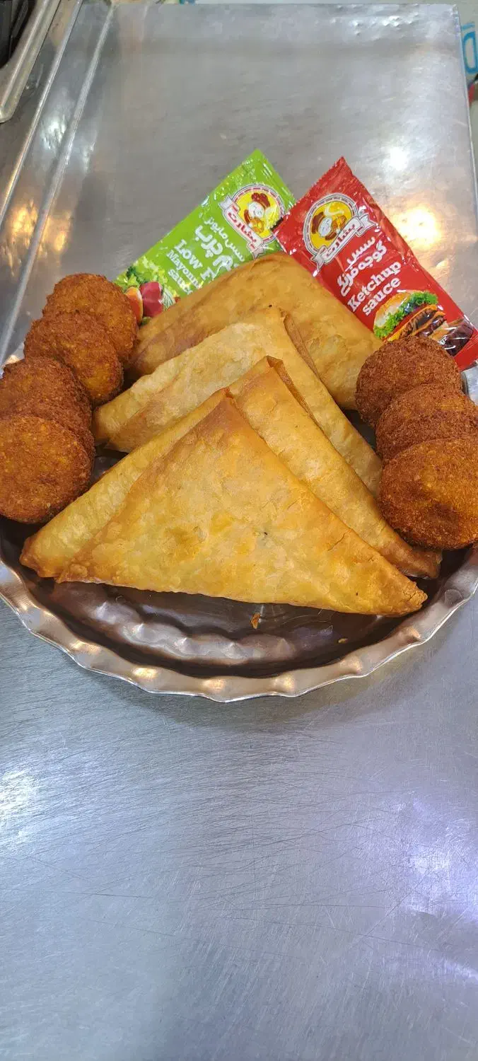 خمیر فلافل تازه|خوردنی و آشامیدنی|قم, الوندیه و گذر صادق|دیوار