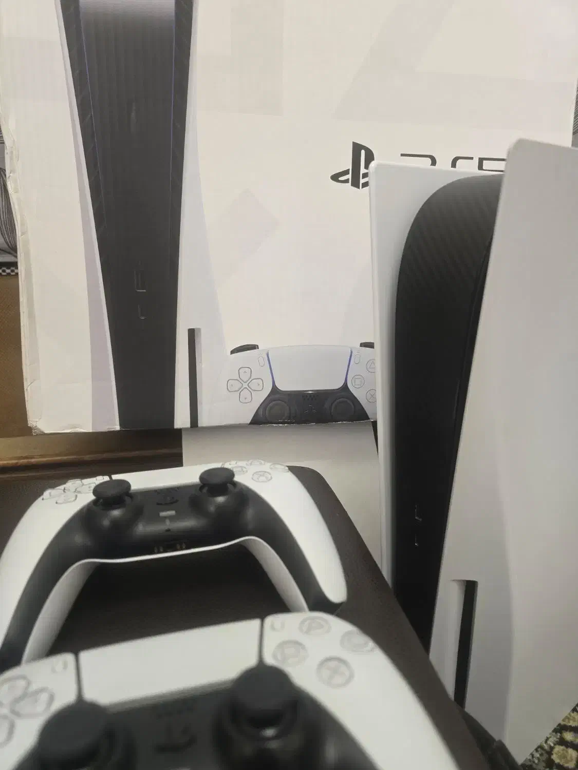 ps5 فت با دو دسته در حد نو|کنسول، بازی ویدئویی و آنلاین|تهران, خواجه نظام الملک|دیوار