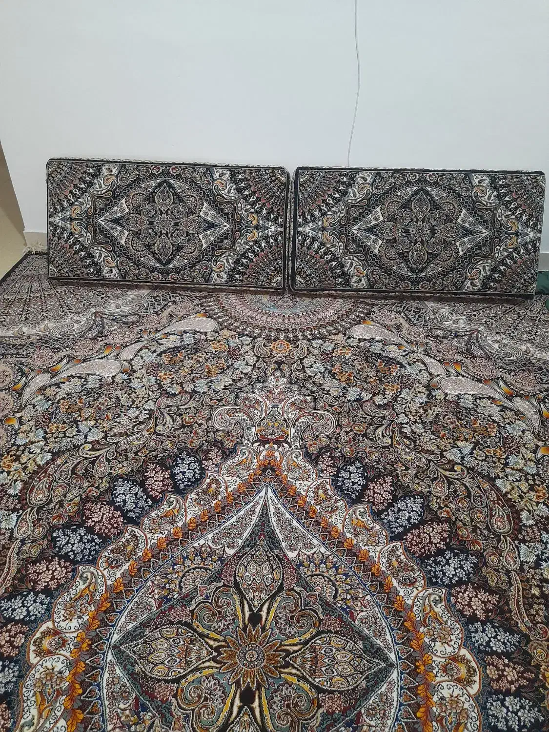 ۲جفت پشتی|پشتی|همدان, |دیوار