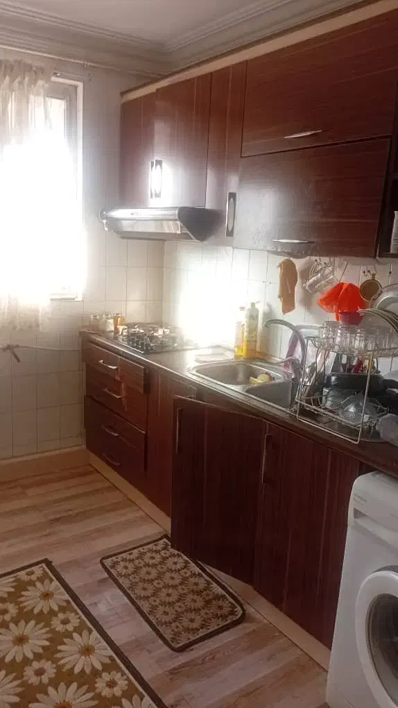 آپارتمان ۹۵ متری سبزه میدان اول بیستون|اجارهٔ آپارتمان|رشت, پیرسرا|دیوار