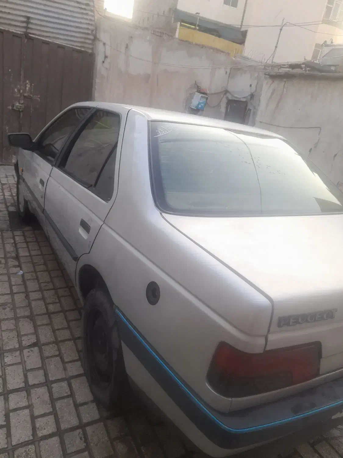 پژو۴۰۵ دوگانه کارخانه مدل ۱۳۹۱|خودرو سواری و وانت|مشهد, قائم|دیوار