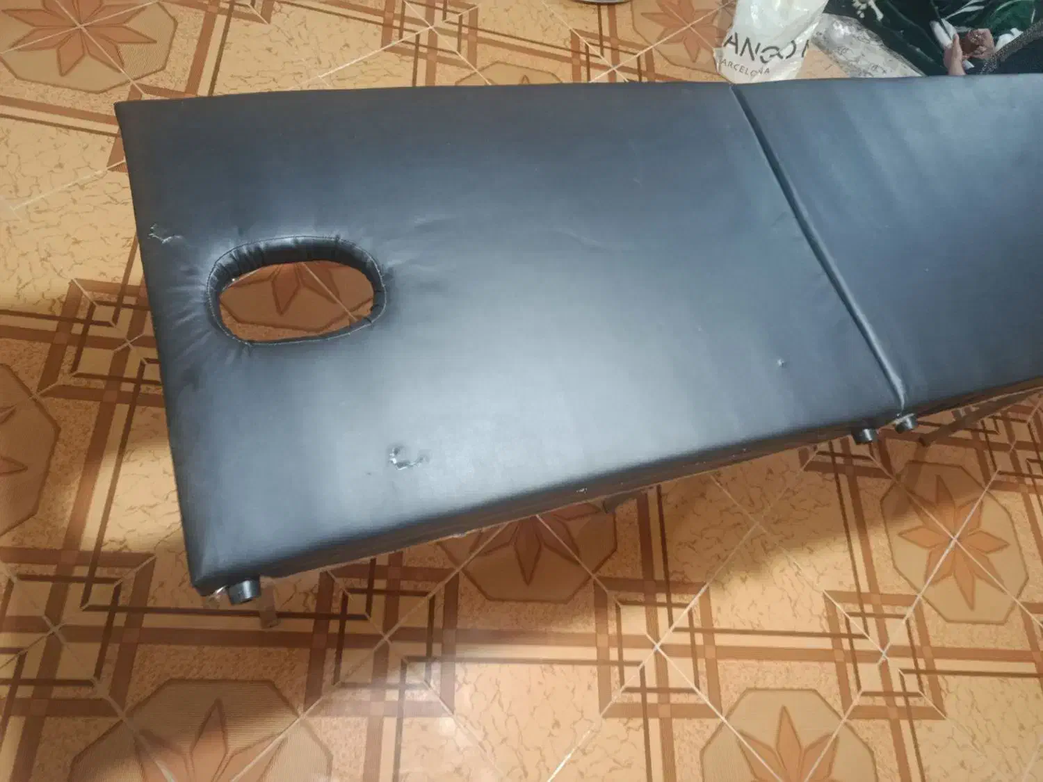 تخت ماساژ|آرایشگاه و سالنهای زیبایی|ملارد, |دیوار