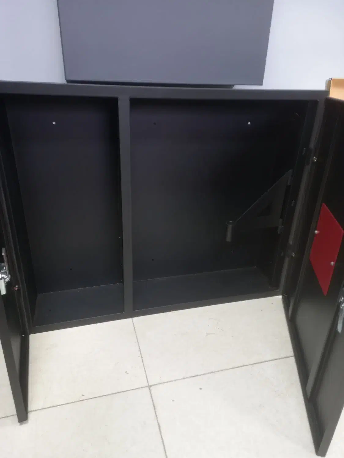 استخدام جوشکار و کارگر ساده و نقاش|استخدام صنعتی، فنی، مهندسی|پردیس, شهرک صنعتی خرمدشت فاز ۷|دیوار