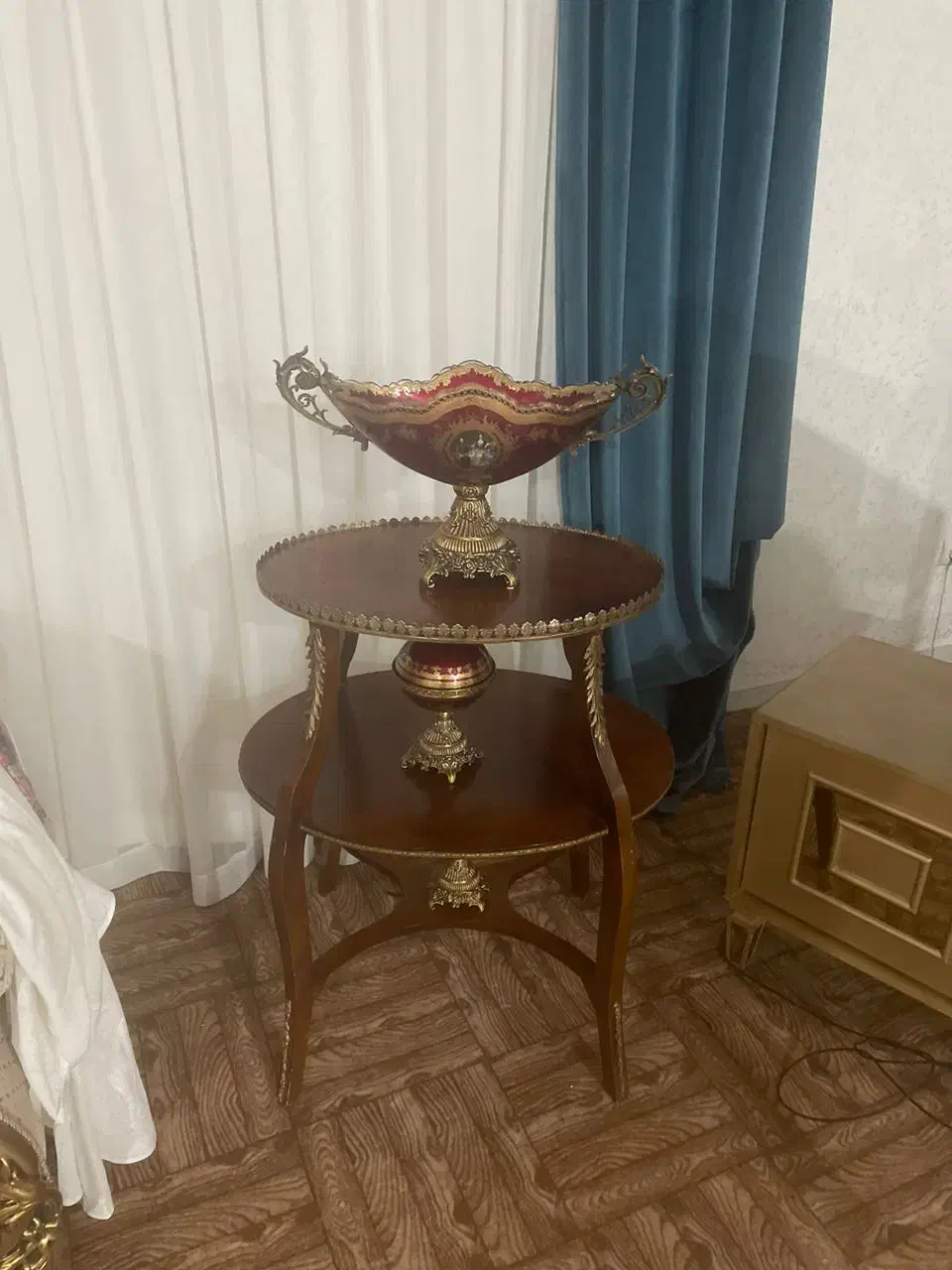 میز دکوری|بوفه، ویترین، کنسول|اردبیل, |دیوار