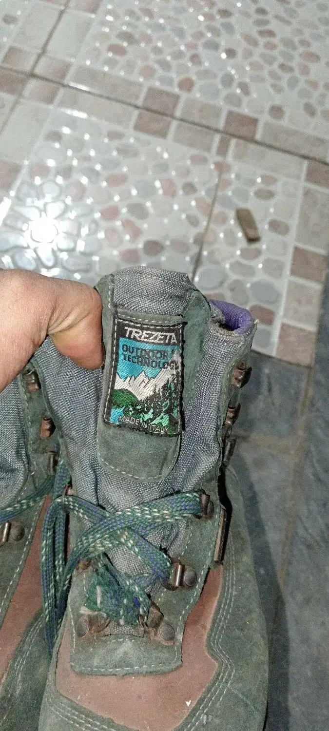 پوتین اصلی اورجینال|کیف، کفش، کمربند|گنبد کاووس, |دیوار