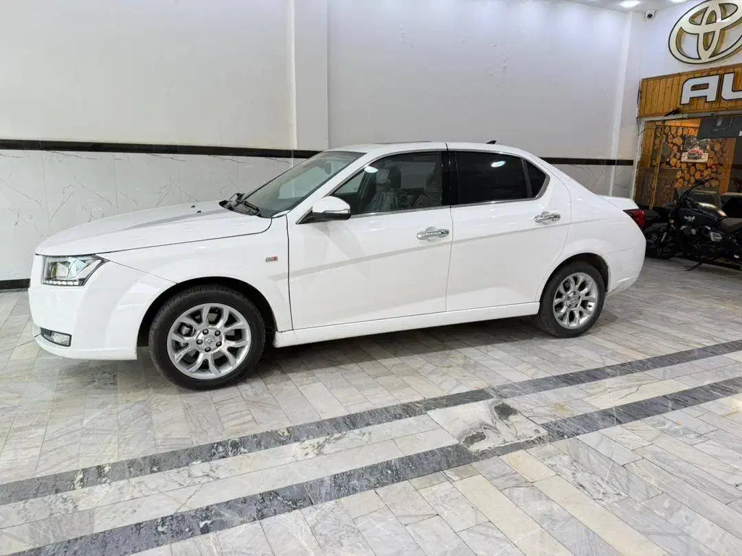 دنا اتومات آپشنال سفید مدل 404 برج 4|خودرو سواری و وانت|آمل, |دیوار