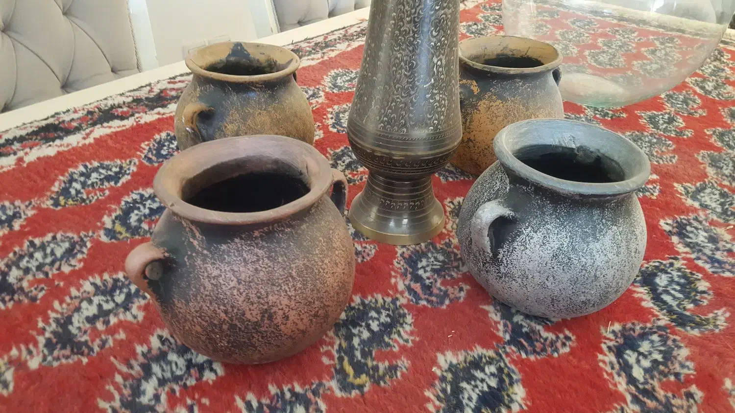 ۴ عدد گلدان پتینه زیبا و جنس محکم|صنایع دستی و سایر لوازم تزئینی|شیراز, شهرک گلستان شمالی|دیوار
