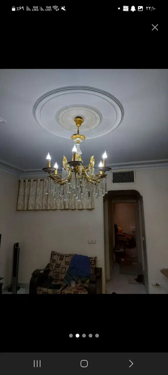 لوستر برنز و چینی شش شاخه|لوستر و چراغ آویز|تهران, ارامنه|دیوار