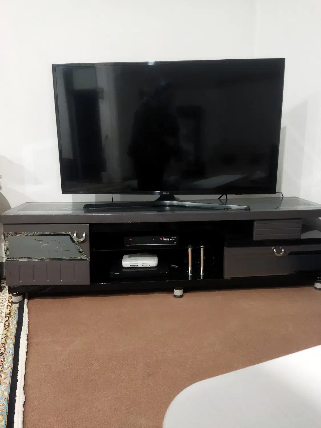 میزتلویزیون|میز تلویزیون|رشت, نظری|دیوار