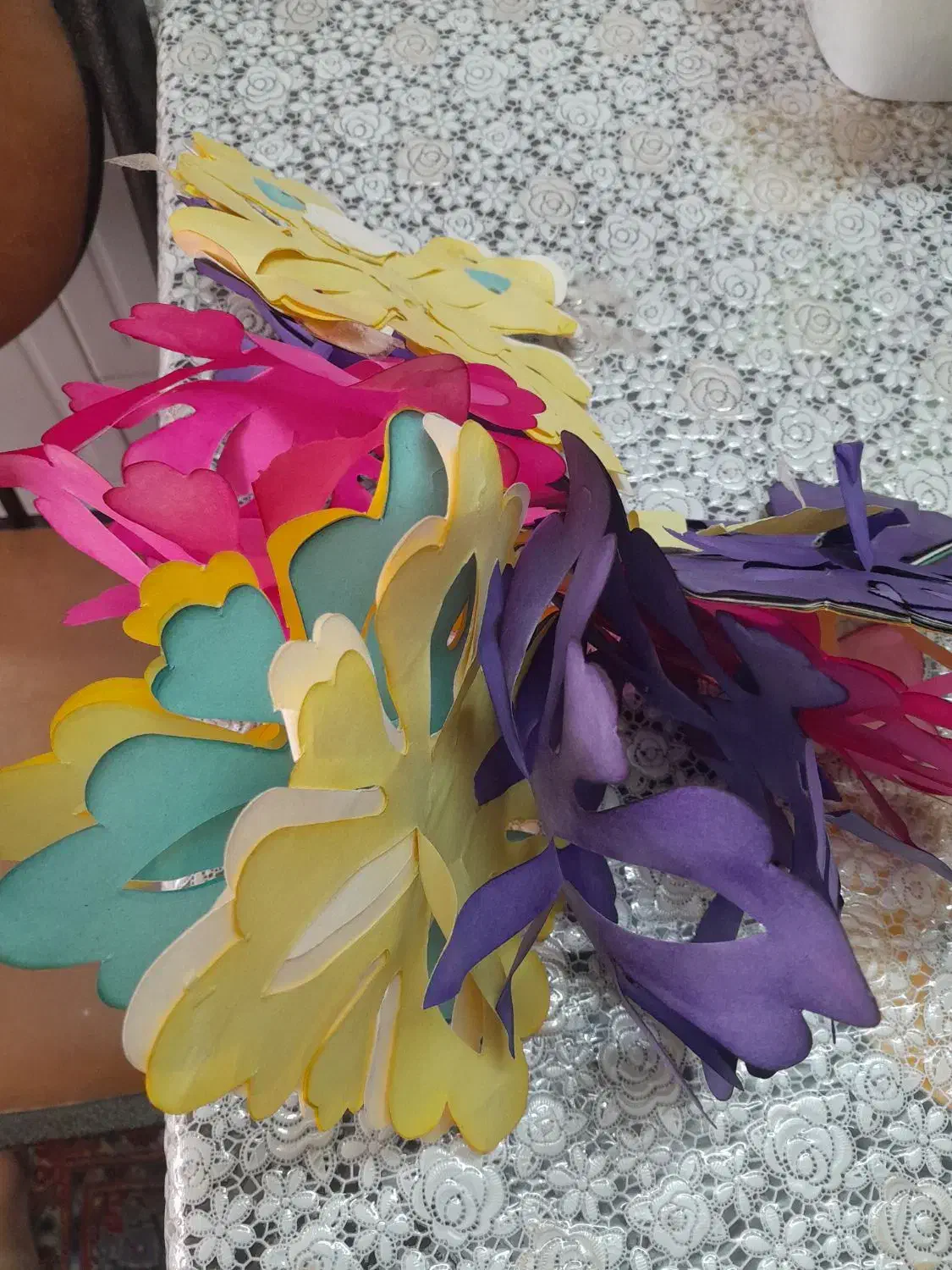 ریسه قدیمی تولد|ریسه و چراغ تزئینی|نجفآباد, جامی|دیوار