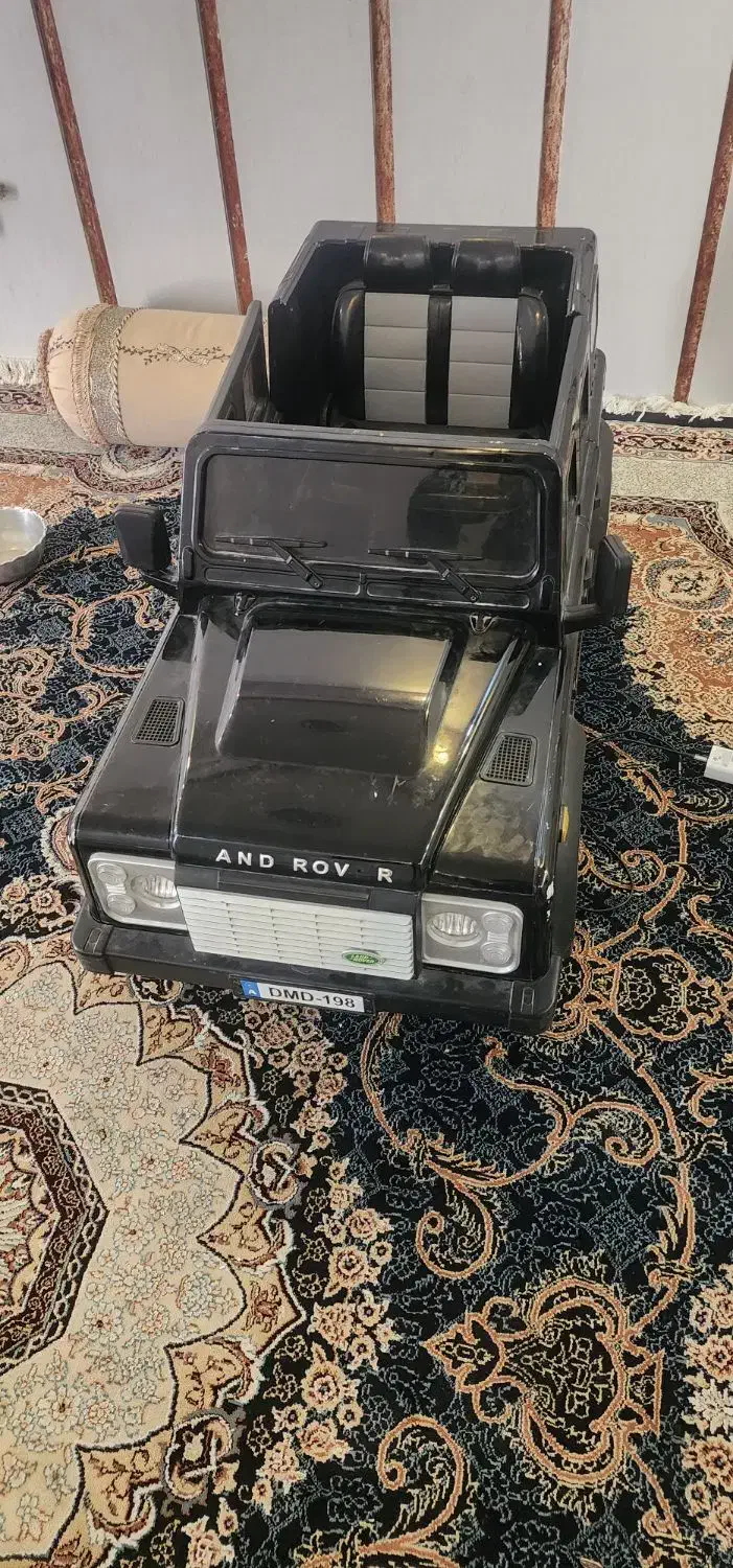 ماشین کنترلی شارژی ۴موتوره تمیز در حد نو|اسباب‌‌بازی|سوق, |دیوار