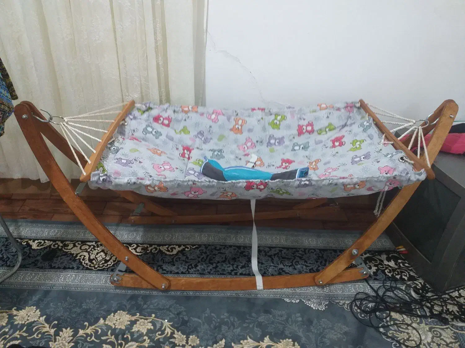 فروش گهواره سنتی نوزاد|تخت و صندلی بچه|کنگاور, |دیوار