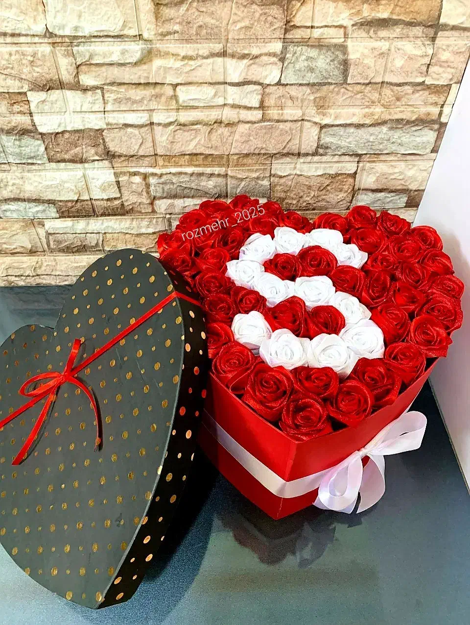 تخفیف ویژه دسته گل، باکس گل|گل مصنوعی|زاهدان, |دیوار