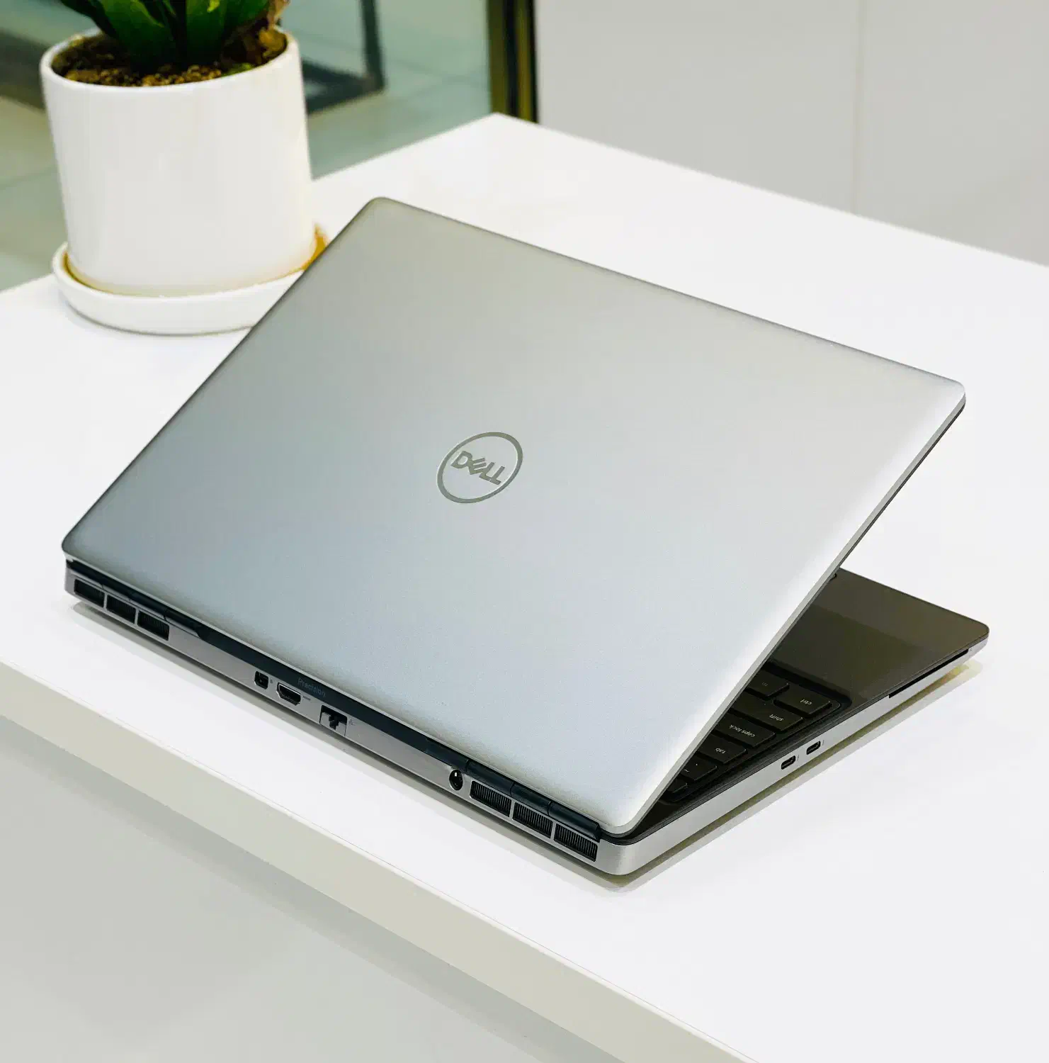 غول گیمینگ Dell گرافیک 4 گیگ RTX رم 16 i7 نسل 10 H|رایانه همراه|شیراز, عفیف‌آباد|دیوار