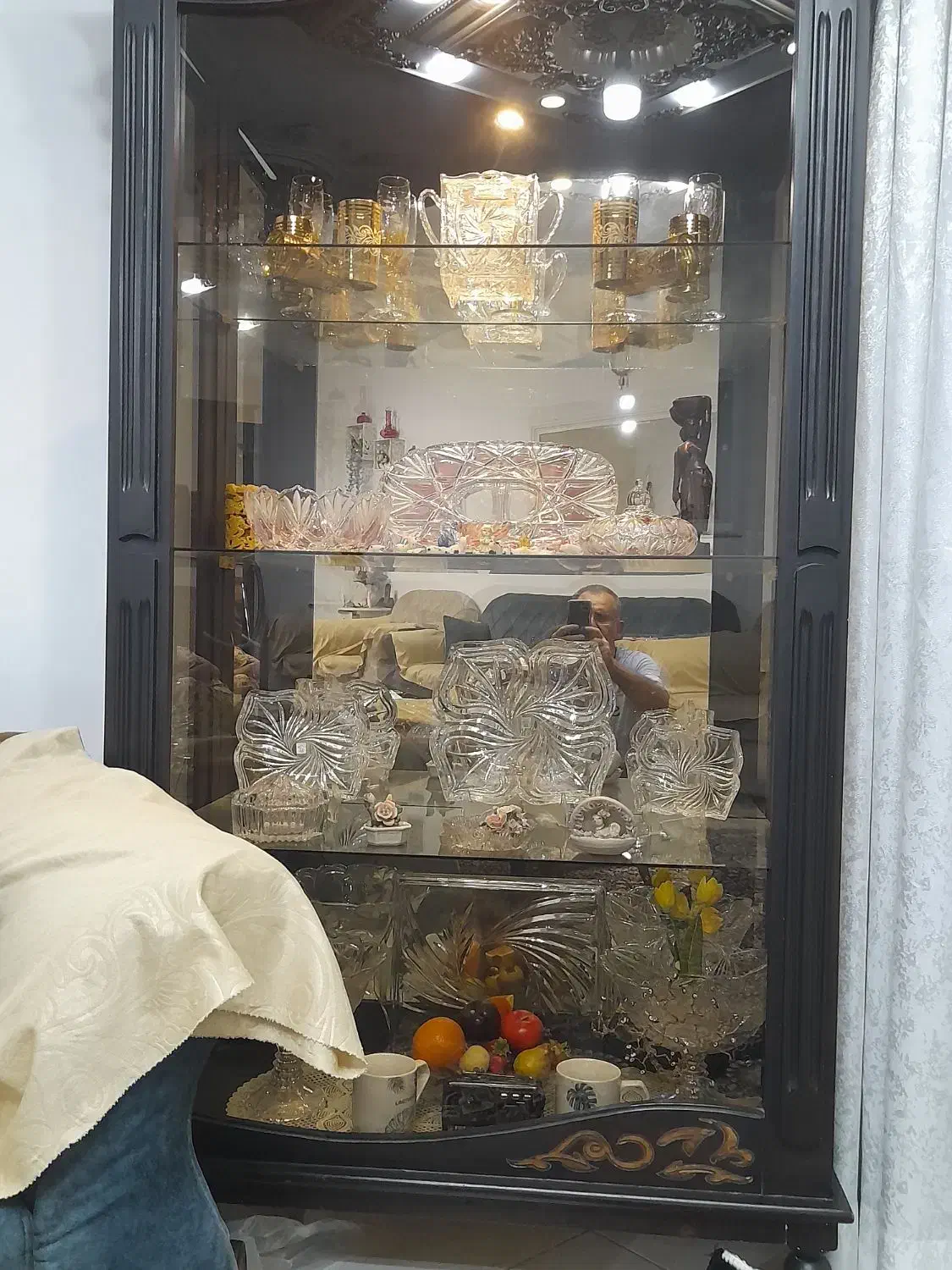 بوفه یا ویترین سایز بزرگ|بوفه، ویترین، کنسول|رشت, فلسطین|دیوار