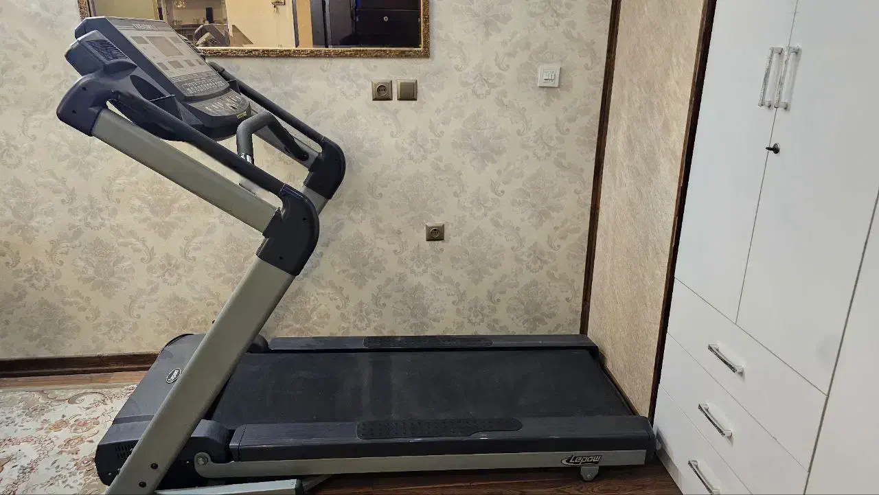 تردمیل|تجهیزات ورزشی|گلبهار, شهر جدید گلبهار|دیوار