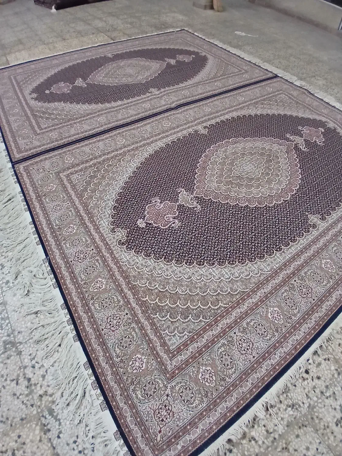 فرش دستبافت (ماهی خوی)|فرش|تهران, صادقیه|دیوار