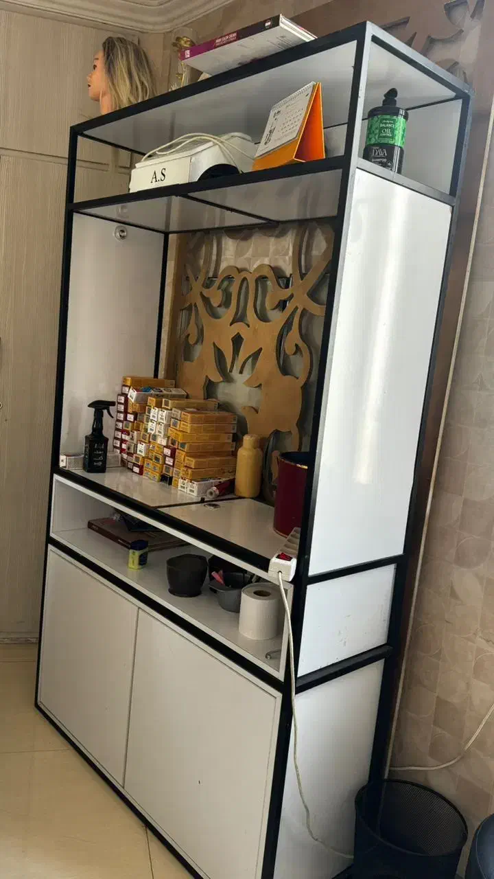 وسایل سالن زنانه تکمیل|آرایشگاه و سالنهای زیبایی|ری, اقدسیه|دیوار