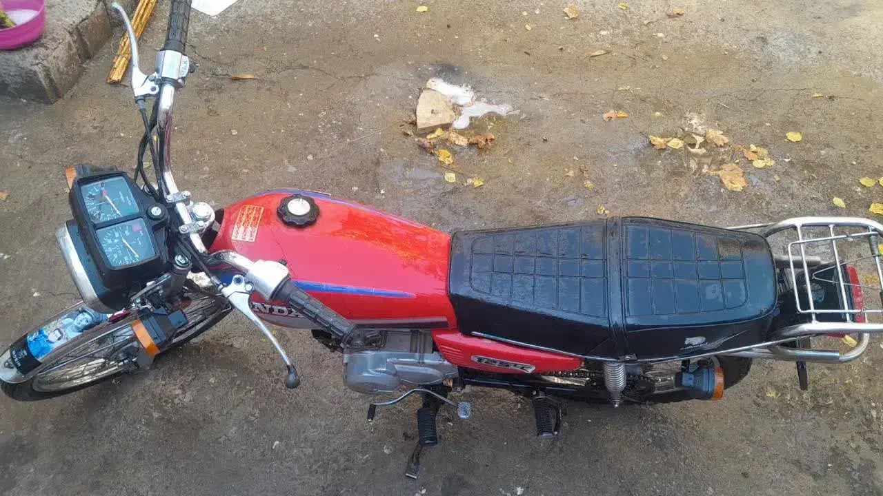 موتور مدل ۸۴ موتوری سالم و تمامی جزئیات بدنه نو|موتورسیکلت|شاهرود, |دیوار