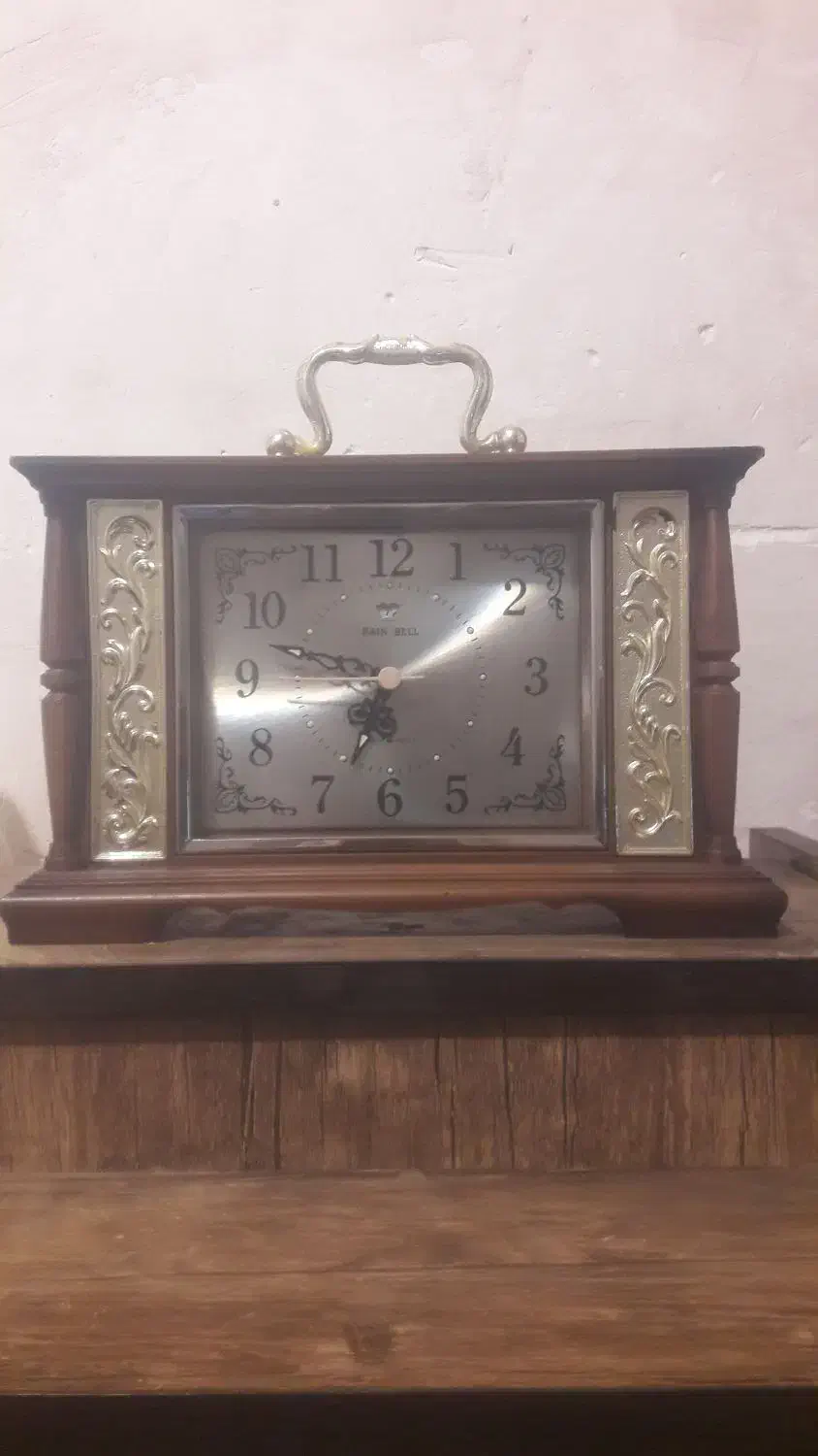 ساعت رومیزی قدیمی|کلکسیون اشیاء عتیقه|تبریز, |دیوار