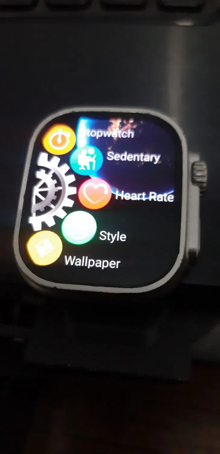 اپل واچ اولتر|ساعت|قدس, شهر‌قدس|دیوار