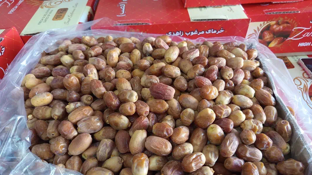 خرمای زاهدی درجه 1 صادراتی|خوردنی و آشامیدنی|شیراز, شهرک امیر کبیر|دیوار